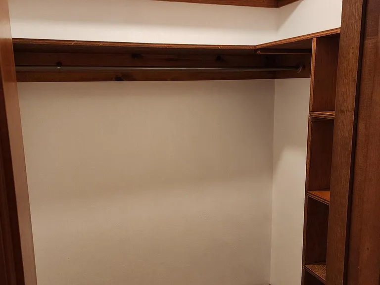 MBR, walk in closet and shelves