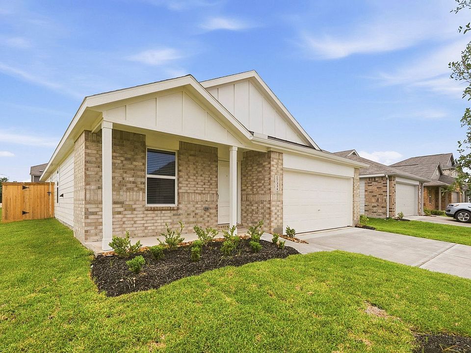 1st image of 17334 Glacier Forest Ln