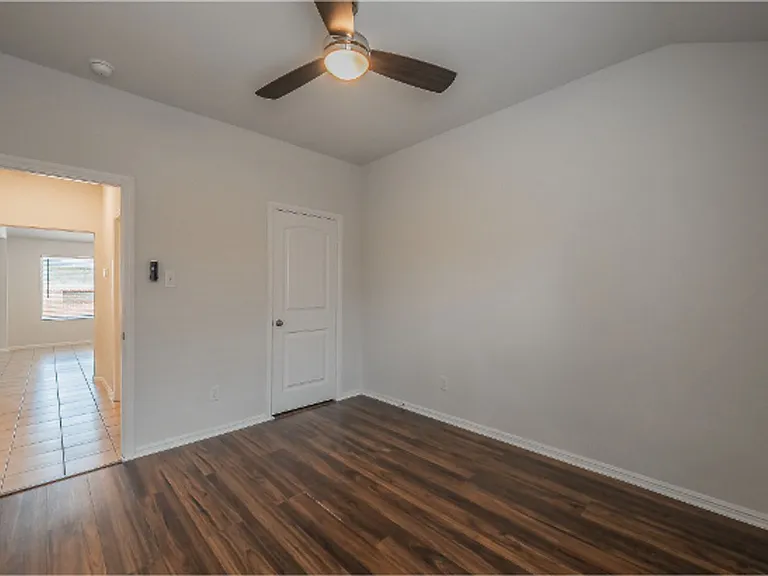 7325 Wavecrest Way — Photo 26