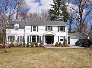 49 Club Dr, Summit, NJ 07901