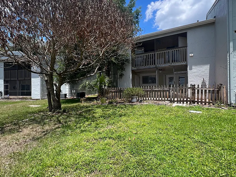 4146 Plantation Cove Dr #404 — Photo 35