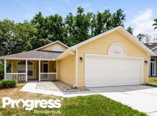 996 Maple Ct, Apopka, FL 32703