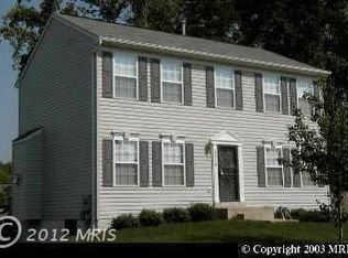 9910 Hummingbird Ln, Upper Marlboro, MD 20772