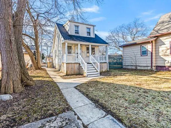 5691 North 37th STREET, Milwaukee, WI 53209