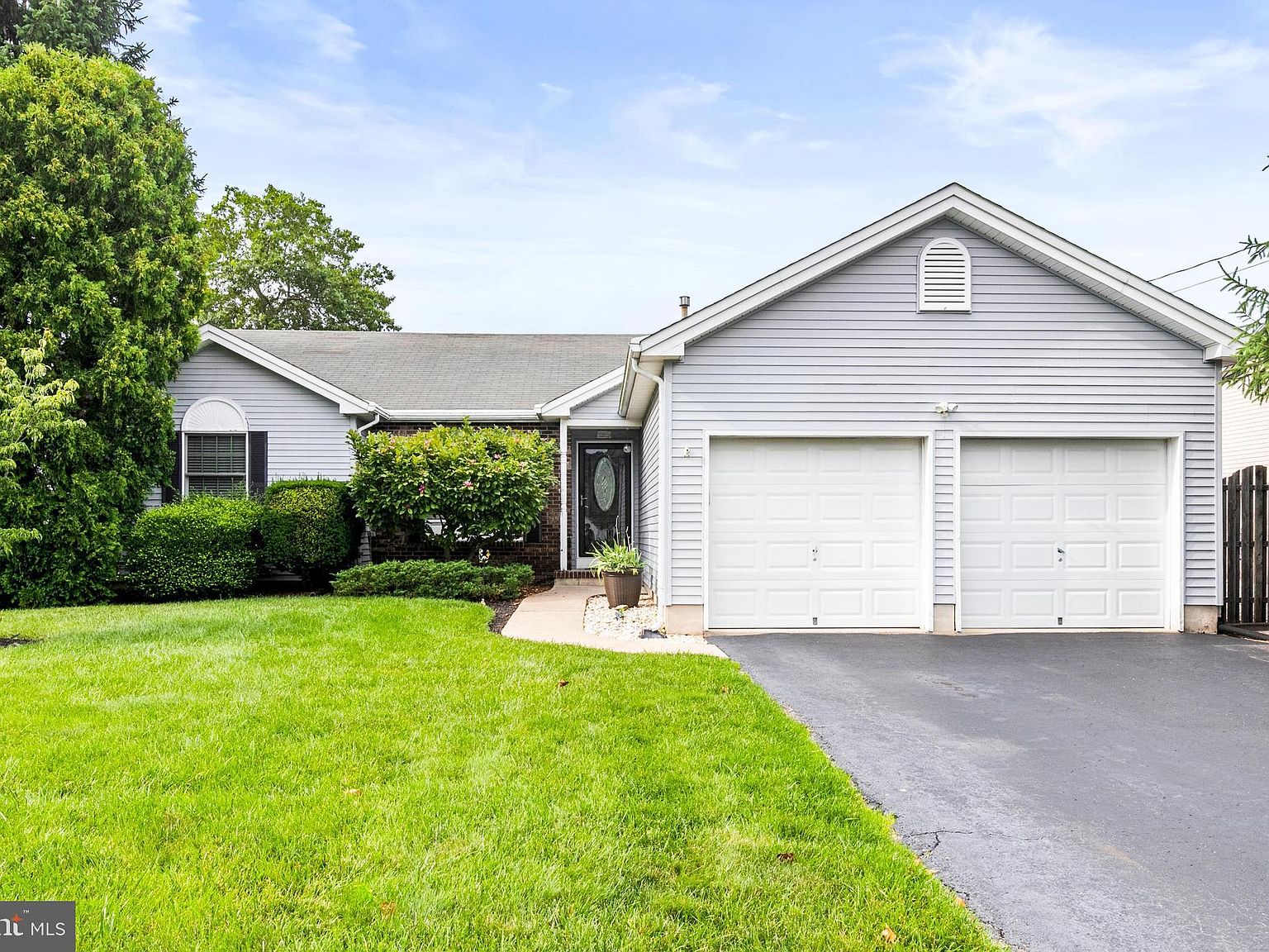 128 Dolphin Rd, Manahawkin, NJ 08050 Zillow