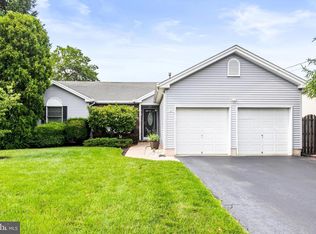 128 Dolphin Rd, Manahawkin, NJ 08050