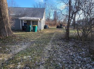 35331 Milleville Rd, Brownstown, MI 48173