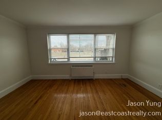 491 Arborway APT 19, Boston, MA 02130