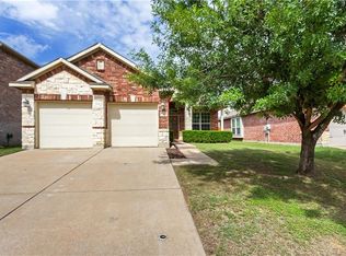 2321 Grand Rapids Dr, Fort Worth, TX 76177