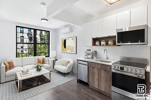 771 Lexington Ave #1B Photo 1