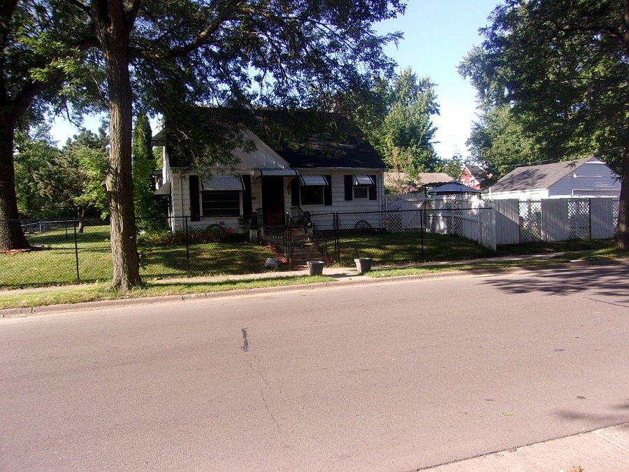 1st image of 3549 Bryant Ave N