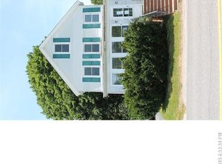 372 Washington St, Bath, ME 04530