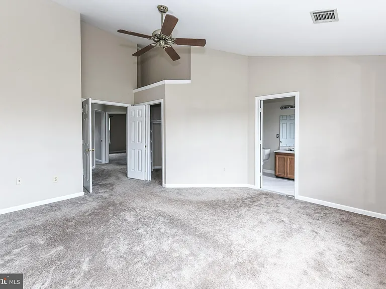 13100 Watchwood Ln — Photo 22