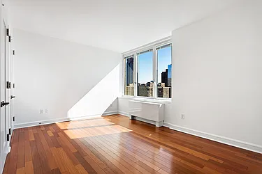 Rented by BLU Real Estate