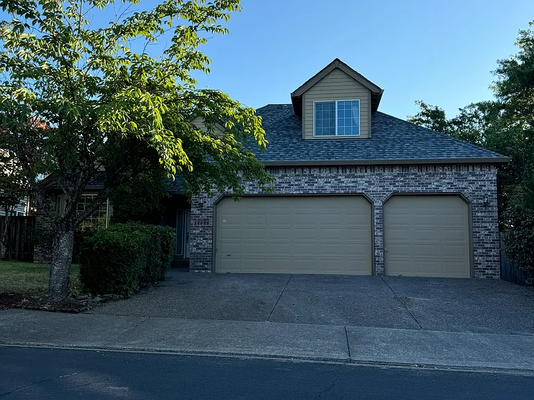 14686 NW Lilium Dr — Photo 1