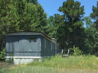 2132 Dailey Rd, Gautier, MS 39553