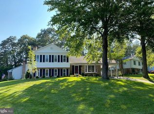 10901 Spurlock Ct, Fairfax, VA 22032