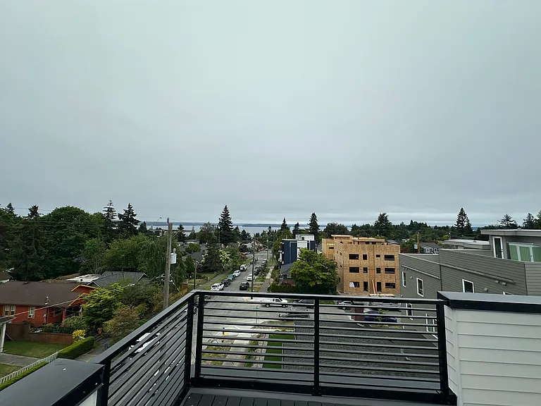 4318 SW Holly St — Photo 10