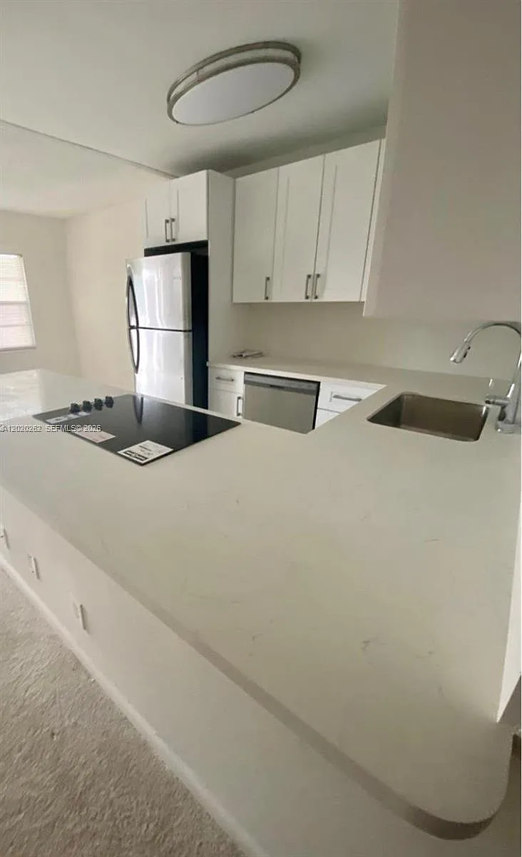 Building Photo - 335 Brighton Dr E #335-H