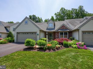 114 Hawk Valley Ln, Denver, PA 17517