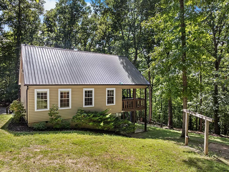 598 Hiwassee View Dr — Photo 29