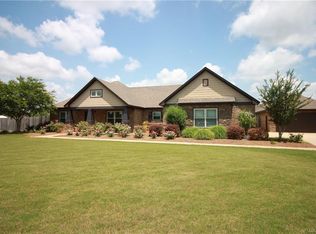 93 Bellan Ct, Pike Road, AL 36064