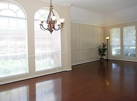 4th image of 140 Wrenwood Dr