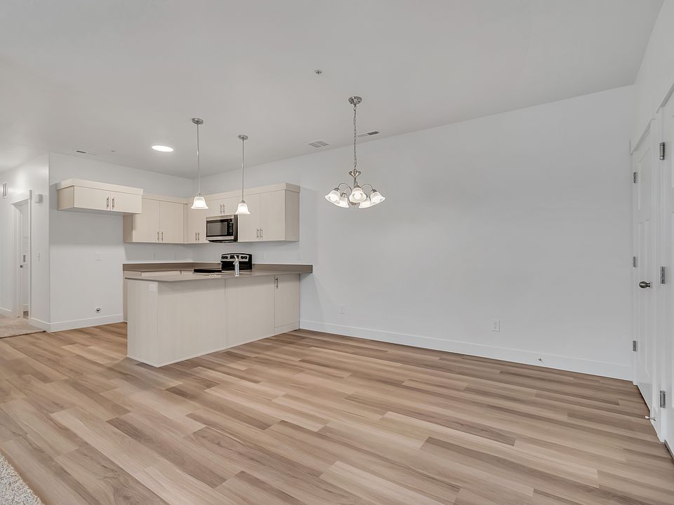 1st image of 13714 S Hanley Ln #204