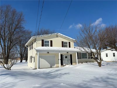 40 Roosevelt Dr, Lockport, NY, 14094