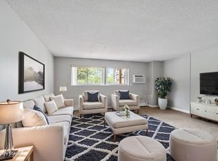 345 Pawtucket Blvd UNIT 5, Lowell, MA 01854