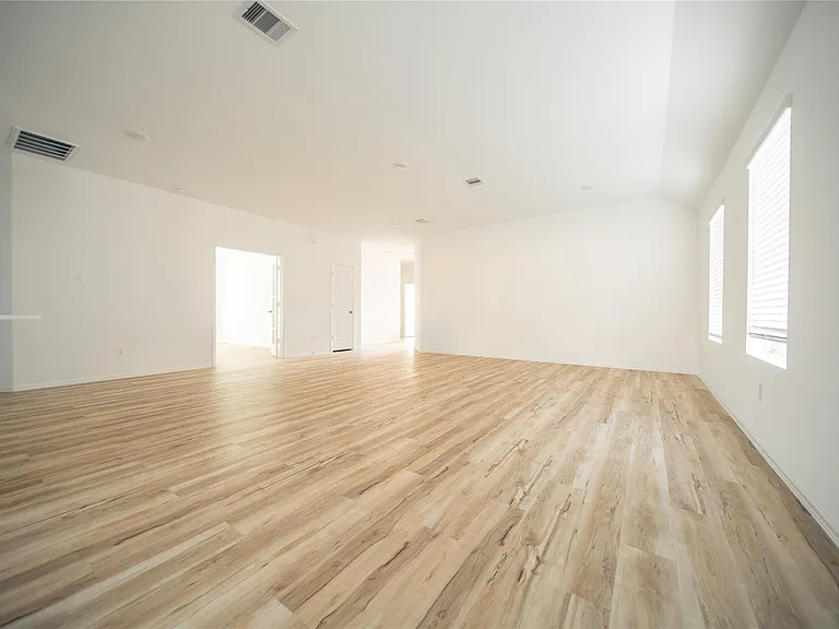 2615 Olivine Stone Dr — Photo 6
