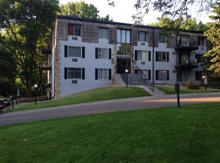 183 Little Canada Rd #105, Little Canada, MN 55117