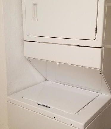 5th image of 465 W Ivyglen St APT 125