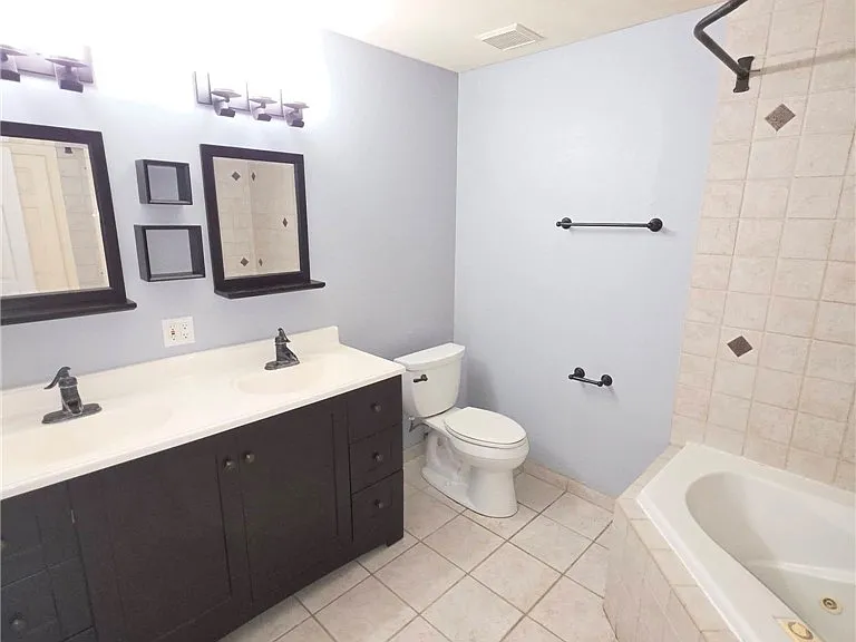 4007 Page Ave — Photo 9
