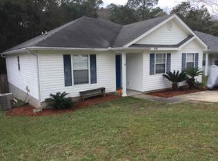 5298 Overbrook Dr, Milton, FL 32570