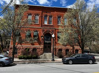206 N Pearl St APT 101, Albany, NY 12207