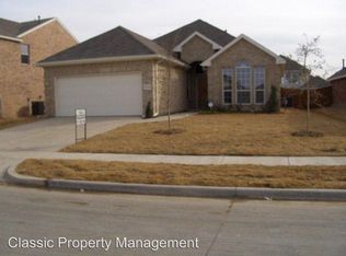 3239 Serpis, Grand Prairie, TX 75054