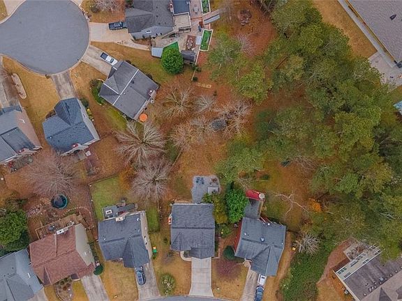 2nd image of 3455 Patterstone Dr