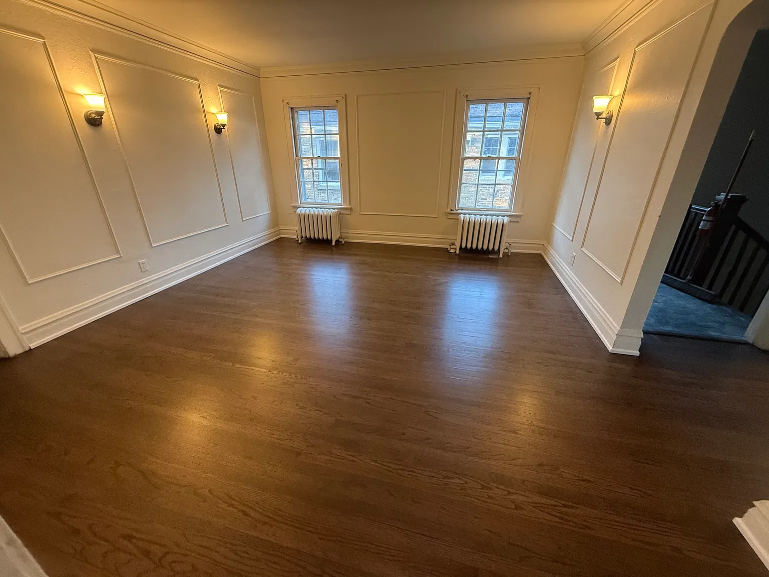 3 bed, 1300 sqft, $2,100 — Photo 4
