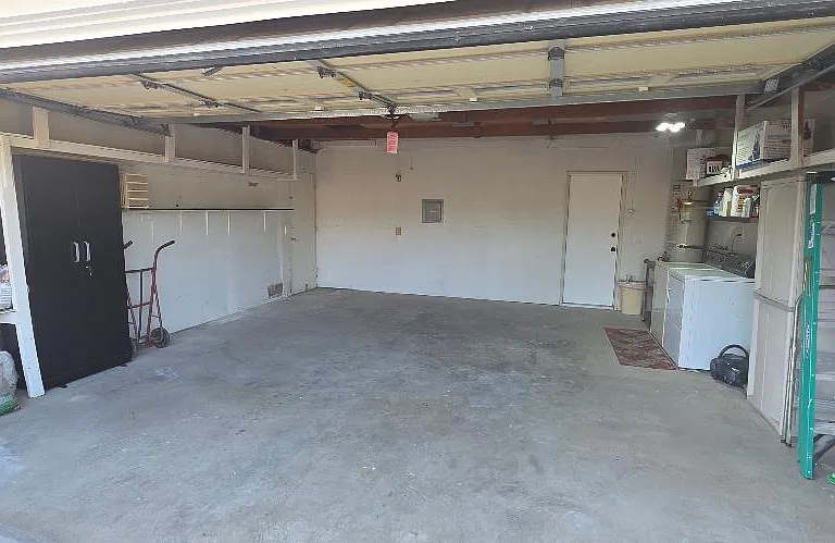 2208 El Grande St — Photo 19