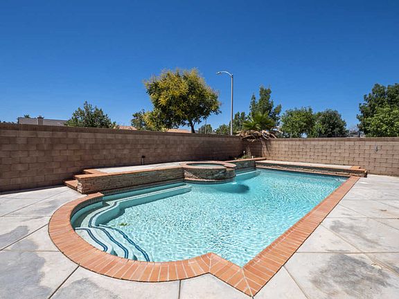 4th image of 2112 Benfar Dr