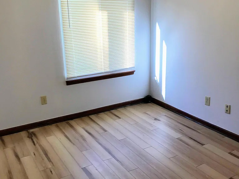 8609 Keegan Ct — Photo 28