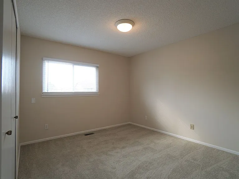 3460 Sun River Pl — Photo 15