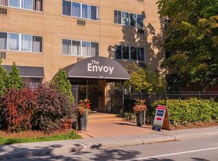 255 Stewart, Ottawa, ON K1N 6K3