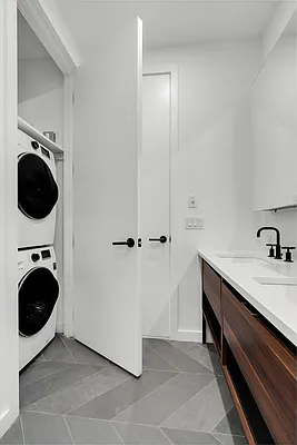 Rented by MNS | media 22