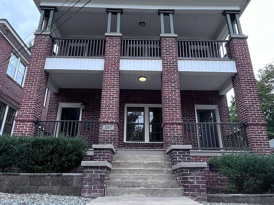 1st image of 207 Wilson St APT B