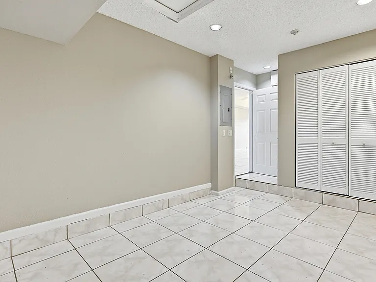 9312 NW 54th St #9312 — Photo 17