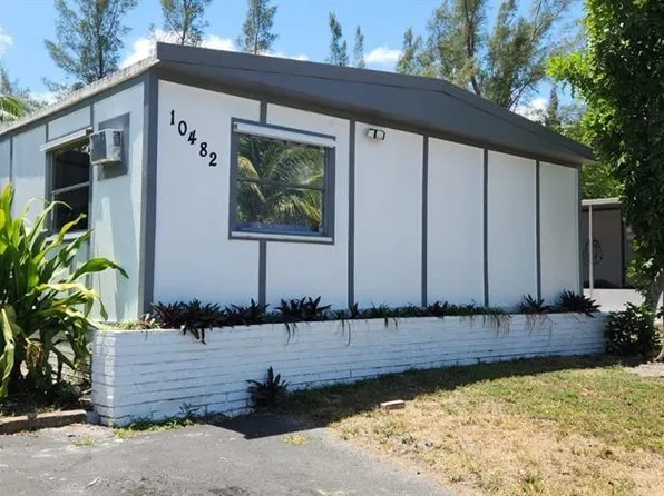 10482 Marina Way, Boca Raton, FL 33428