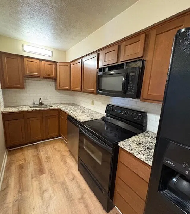 65 E 18th Ave #B