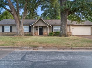 1725 Sterling Dr, Tyler, TX 75701